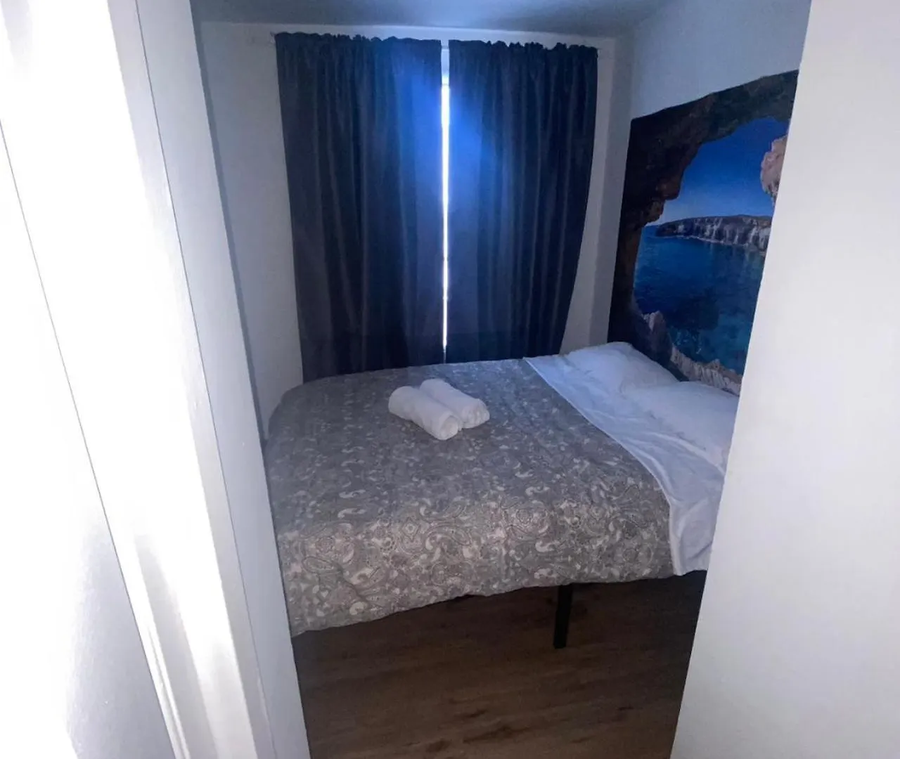 Cozy Apartments Woodside Near Manhattan New York