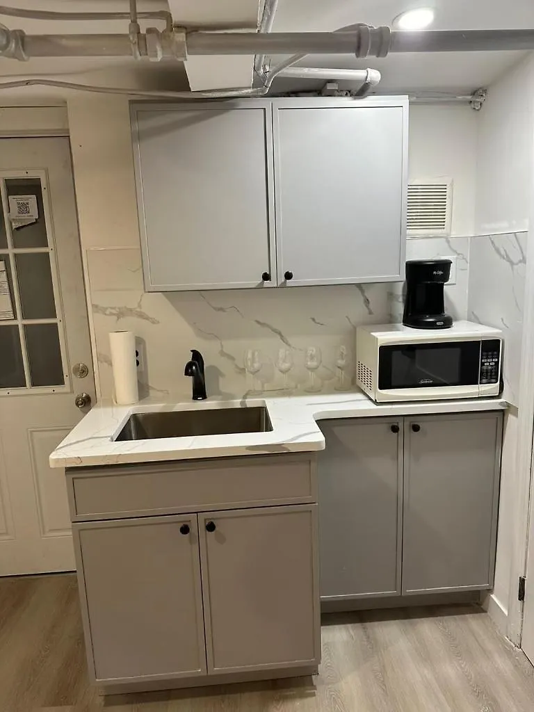Cozy Apartments Woodside Near Manhattan New York United States